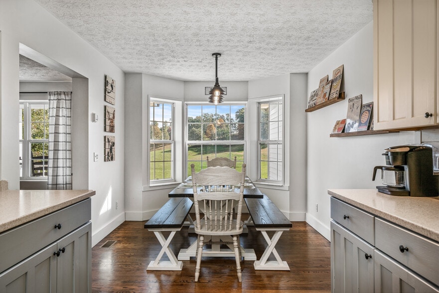 More Photos Of 1249 Gulf Rd, Spencer Golf Course Driving Range For Sale