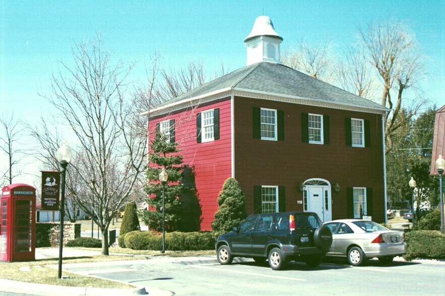 Primary Photo Of 118 Creekside Ln, Winchester Office For Lease