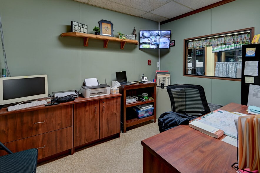 More Photos Of 2901 M 291 Frontage Rd, Independence Schools For Sale