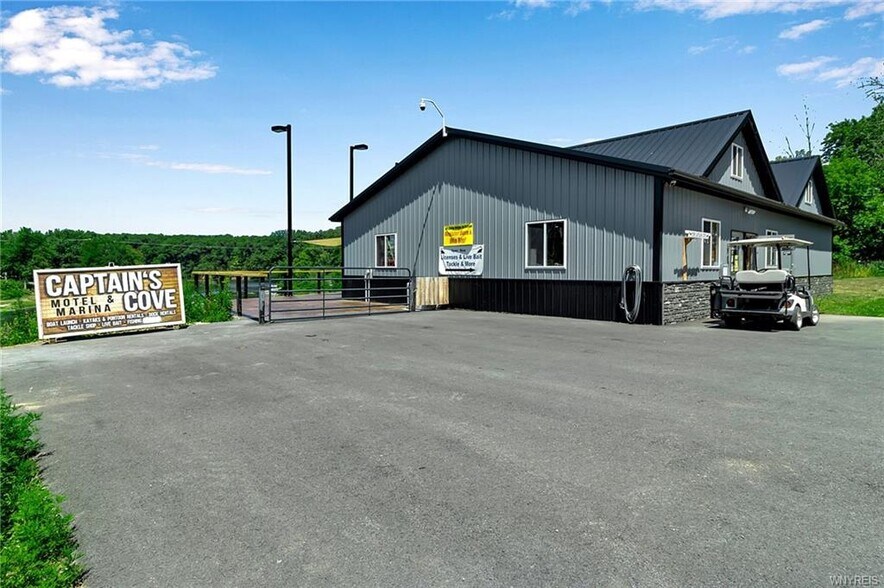 More Photos Of 14339 Roosevelt Hwy, Waterport Marina For Sale