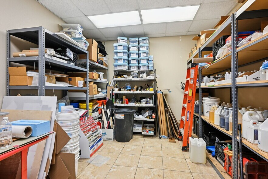 More Photos Of 4632 Pontchartrain Dr, Slidell Flex For Sale