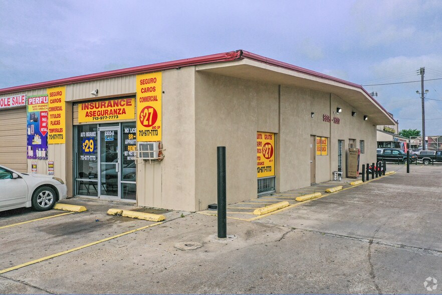 More Photos Of 9301-9307 Harwin Dr, Houston Warehouse For Lease