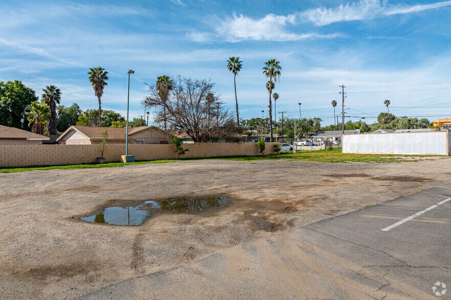 More Photos Of 10390 Arlington Ave, Riverside Land For Lease
