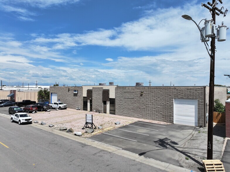 Primary Photo Of 6863-6865 E 48th Ave, Denver Warehouse For Sale