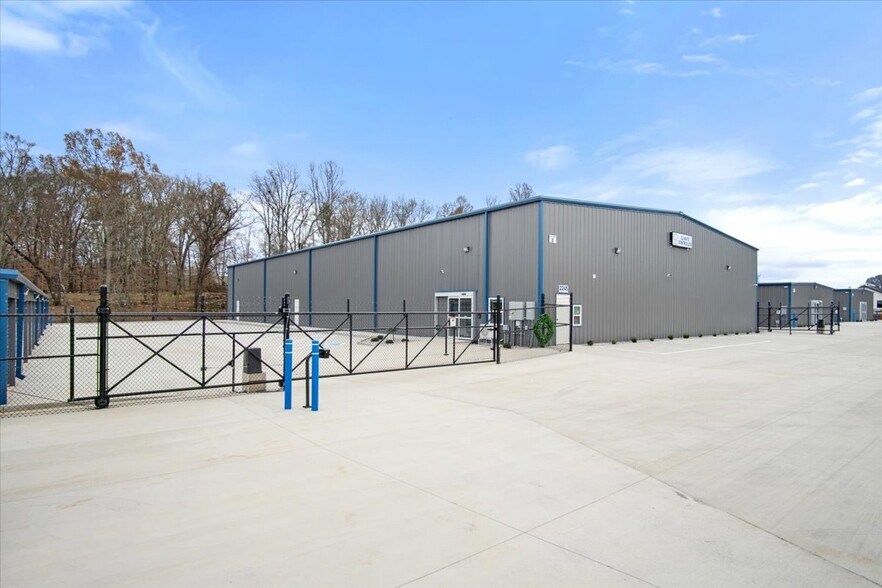 More Photos Of 2245 Boyds Creek hwy, Sevierville Land For Sale