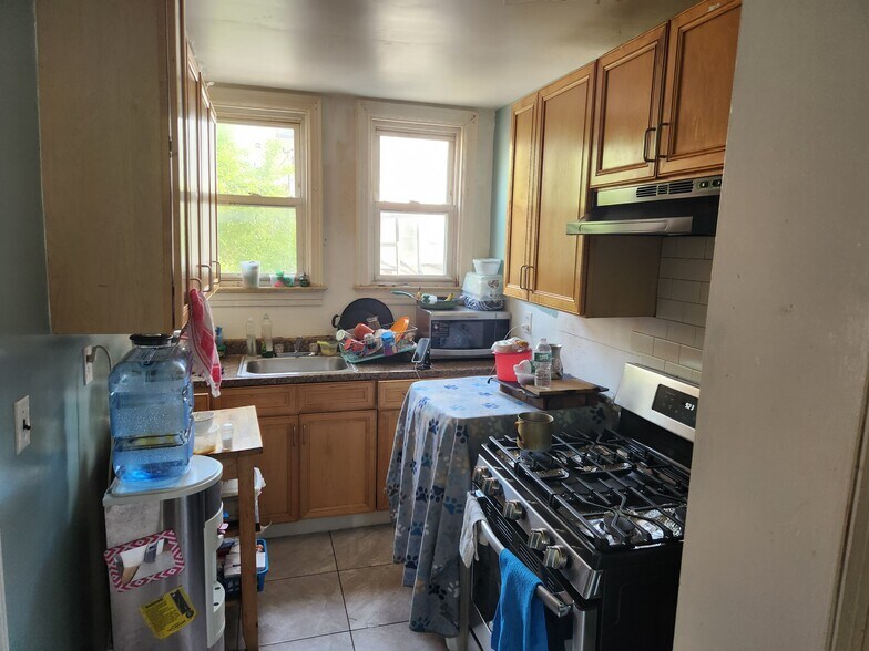More Photos Of 46 N Fulton Ave, Mount Vernon Apartments For Sale