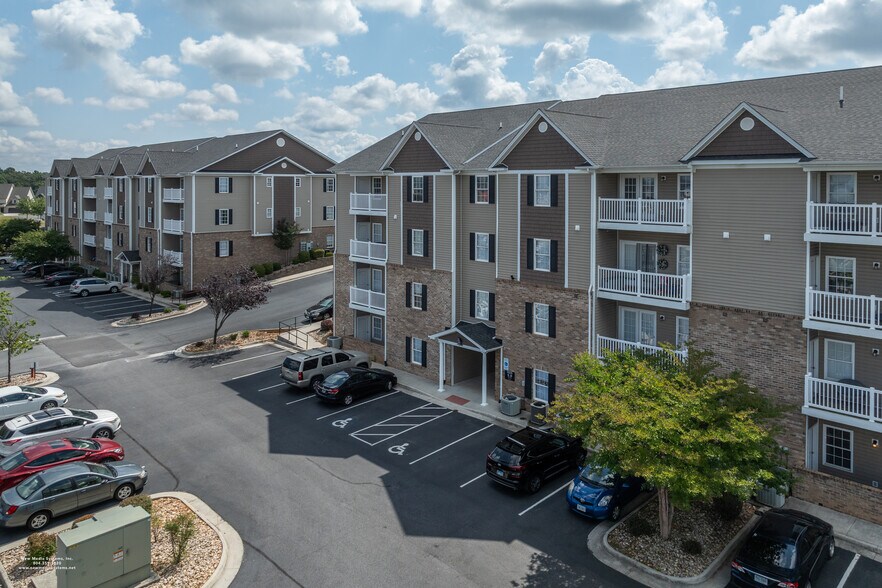 More Photos Of 301 Rotunda St, Lynchburg Apartments For Sale
