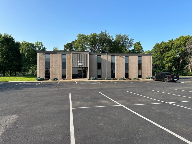 Primary Photo Of 4655 Nicols Rd, Eagan Office For Lease