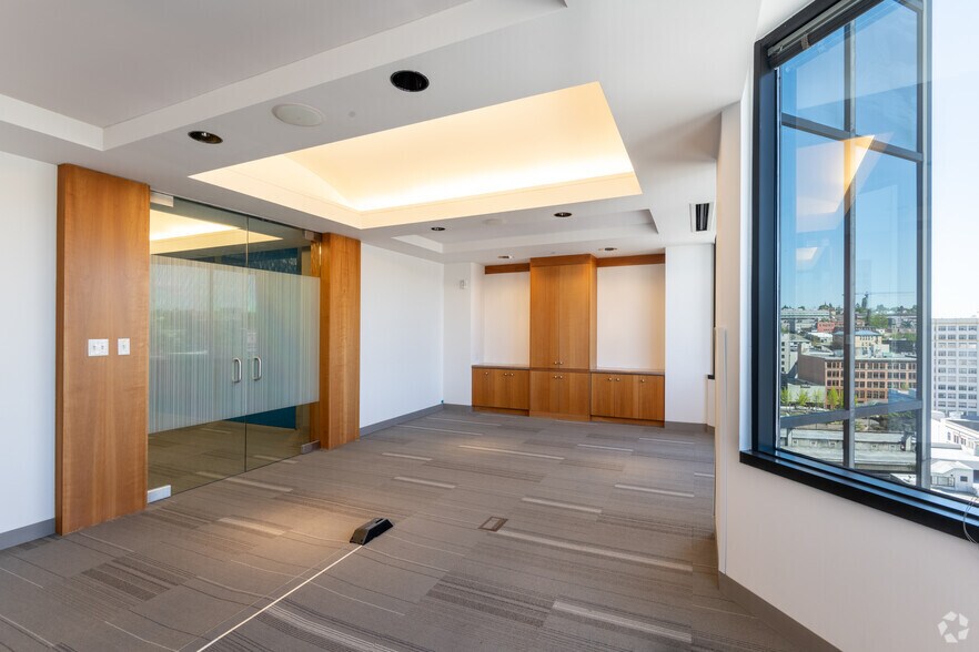 More Photos Of 909 A St, Tacoma Office For Lease
