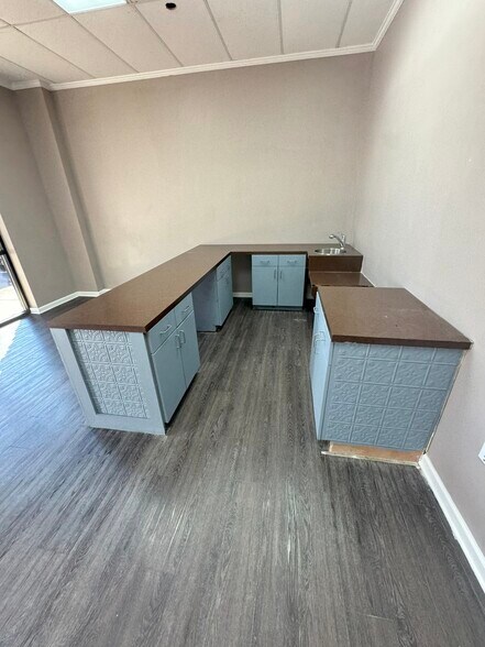 More Photos Of 7325 Saint Andrews Rd, Irmo Storefront For Lease