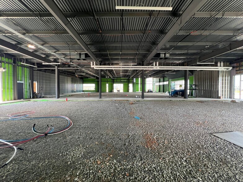 More Photos Of 100 Grant Pl, Lowell Light Manufacturing For Lease