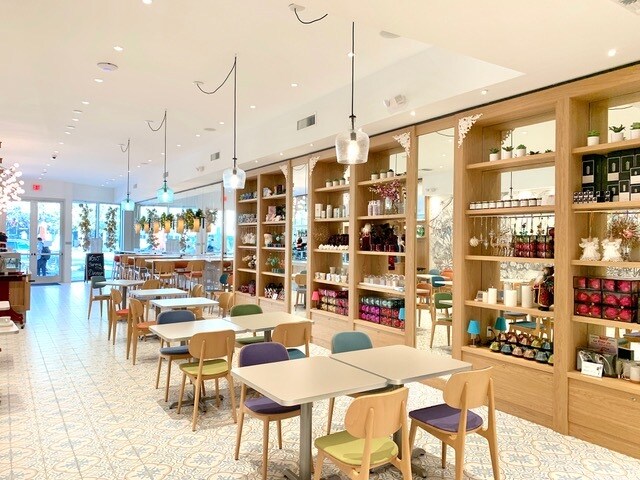 More Photos Of 366 Miracle Mile, Coral Gables Restaurant For Sale