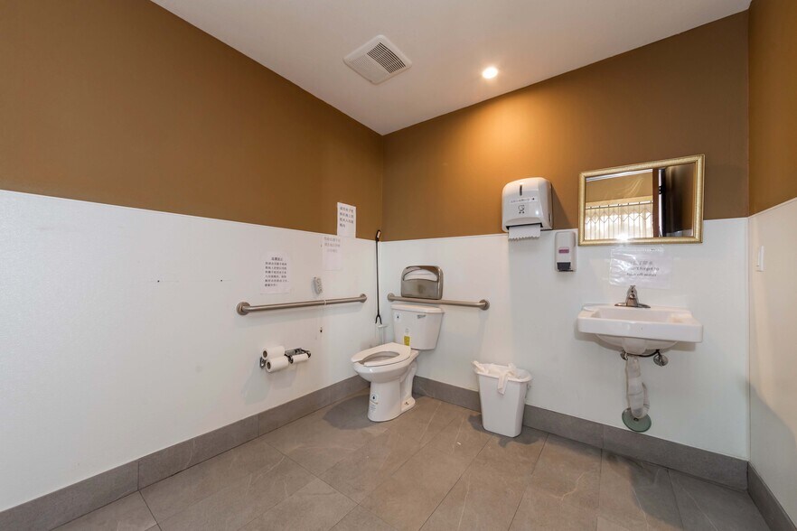 More Photos Of 1635-1645 W Valley Blvd, Alhambra General Retail For Sale