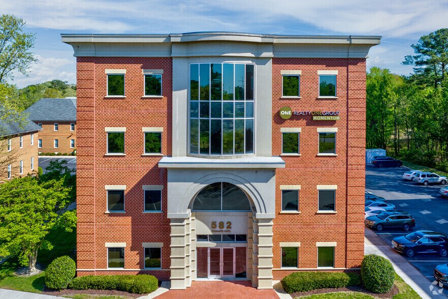 More Photos Of 582 Lynnhaven Pky, Virginia Beach Unknown For Lease