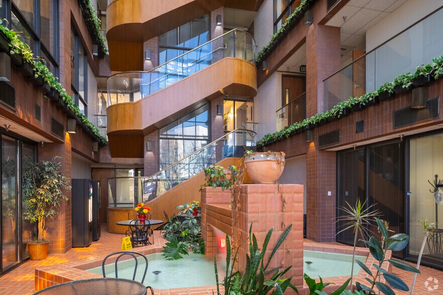 More Photos Of 14707 E 2nd Ave, Aurora Office For Lease