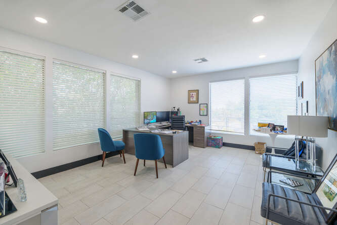 More Photos Of 8900 Business Park Dr, Austin Office For Sale