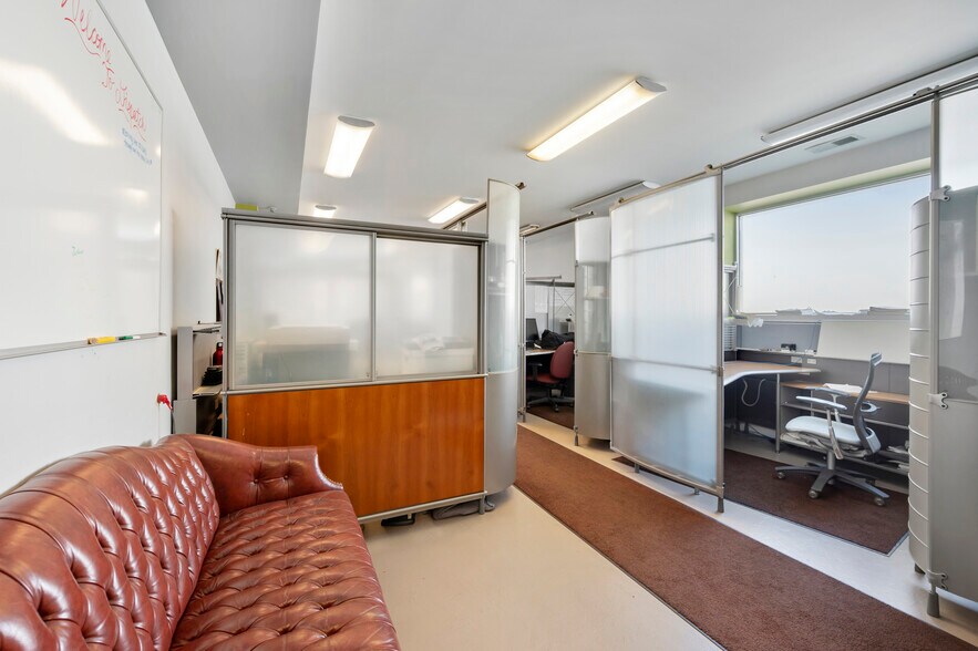 More Photos Of 1905 Brentwood Rd NE, Washington Warehouse For Lease