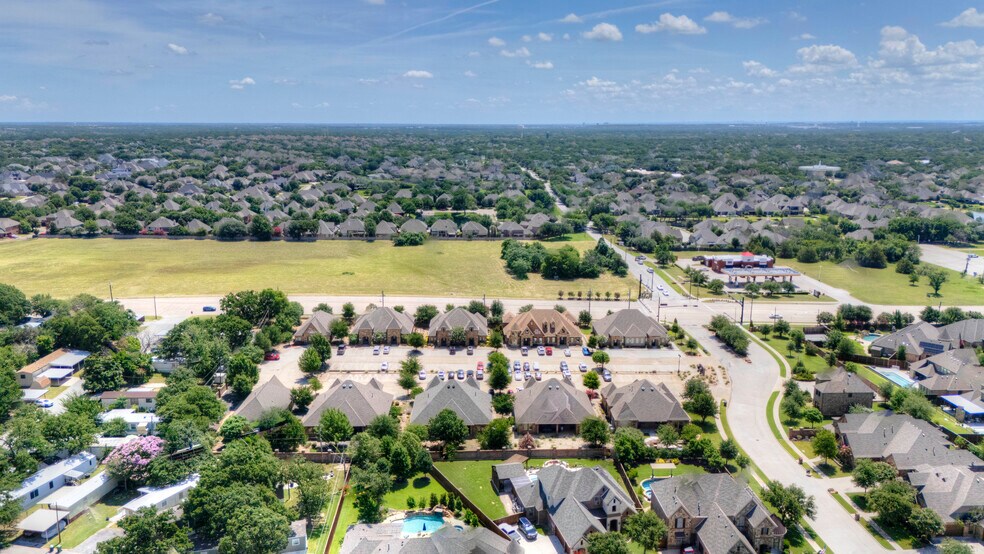 More Photos Of 9125 Belshire Dr, North Richland Hills Office For Lease