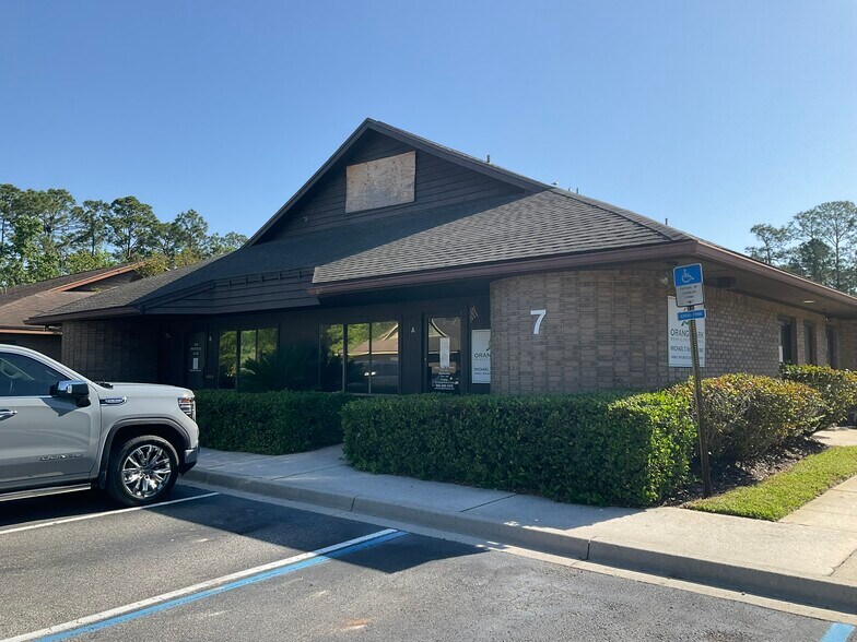 More Photos Of 1409 Kingsley Ave, Orange Park Medical For Sale