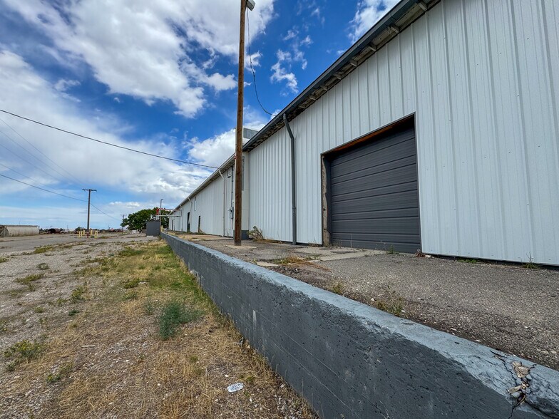 More Photos Of 1645 WK Ave, Tooele Warehouse For Lease