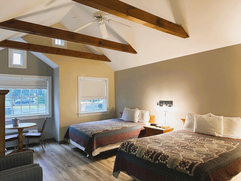 More Photos Of 2439 Old Philadelphia Pike, Lancaster Hotel For Sale