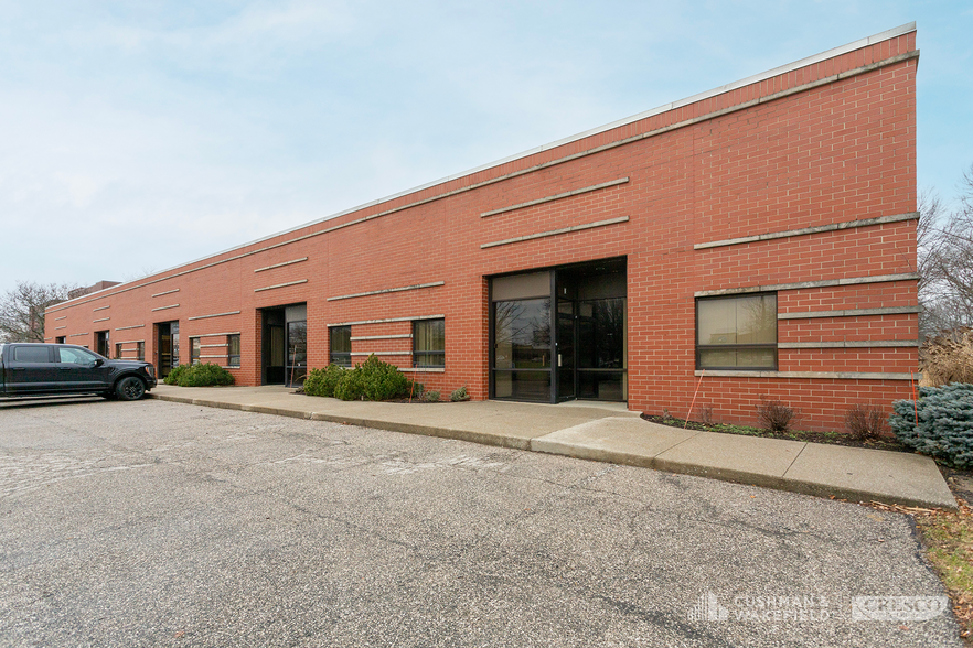 Primary Photo Of 26351 Curtiss Wright Pkwy, Richmond Heights Light Manufacturing For Lease