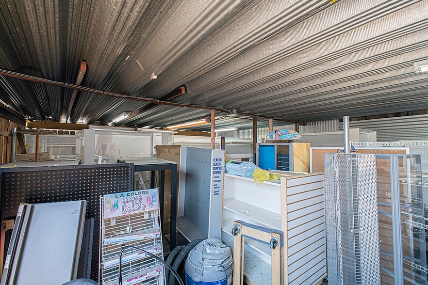 More Photos Of 1312 13th St, Wichita Falls Office For Sale