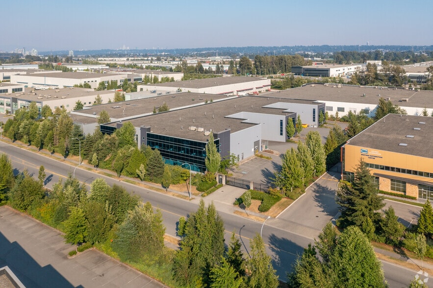 More Photos Of 8105 North Fraser Way, Burnaby Warehouse For Lease