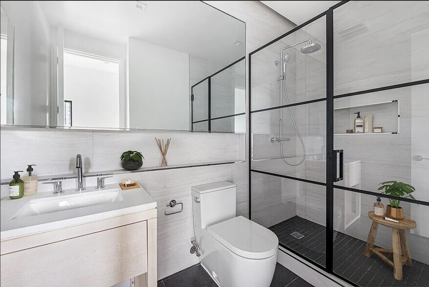 More Photos Of 506 Laguardia Pl, New York Apartments For Sale