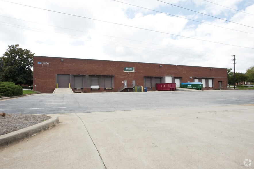 More Photos Of 6356 Corley Rd, Peachtree Corners Warehouse For Lease