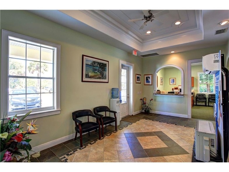 More Photos Of 181 Sebastian Blvd, Sebastian Light Manufacturing For Sale