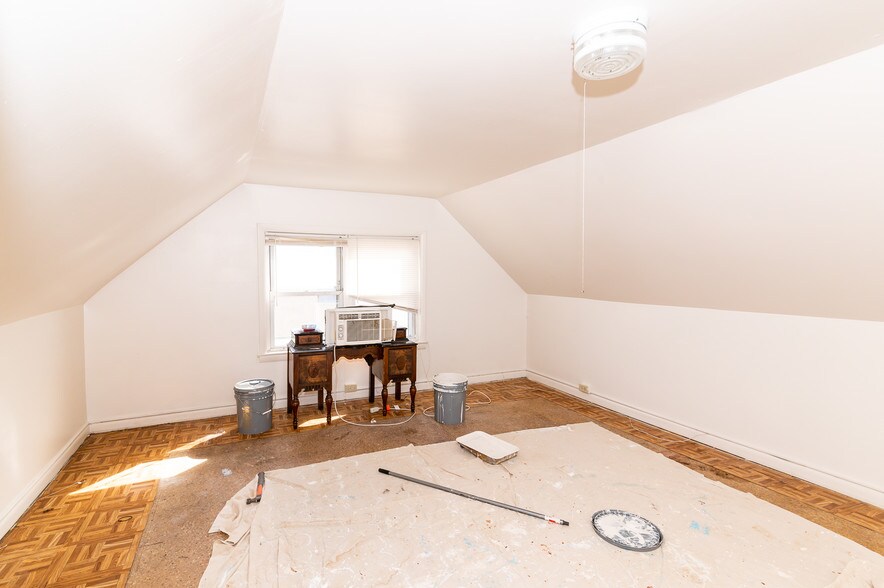 More Photos Of 6328 Windsor Mill Rd, Gwynn Oak Storefront Retail Office For Sale