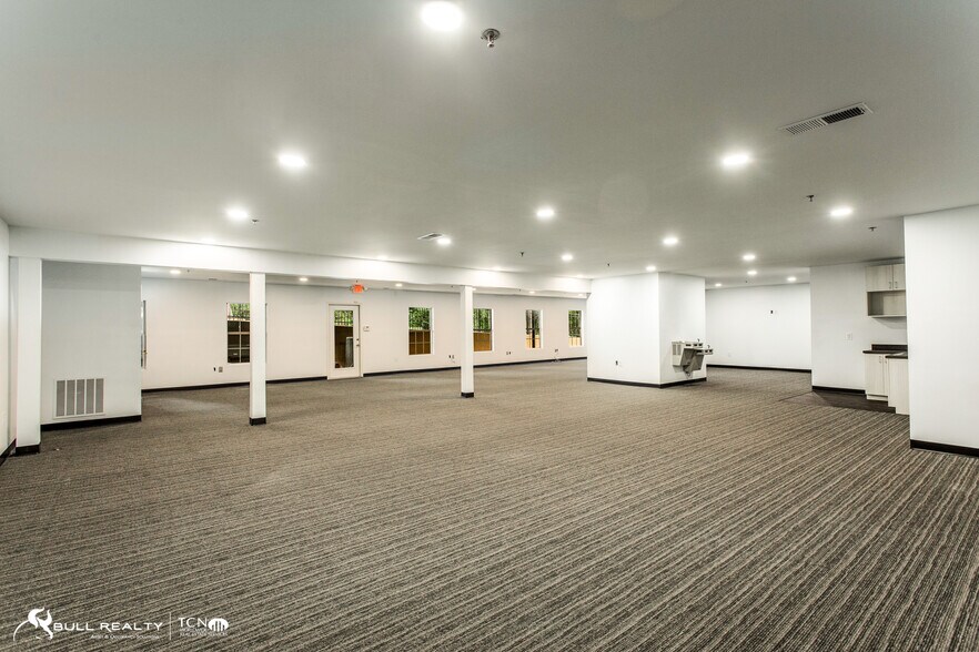 More Photos Of 1230 Upper Hembree Rd, Roswell Loft Creative Space For Lease