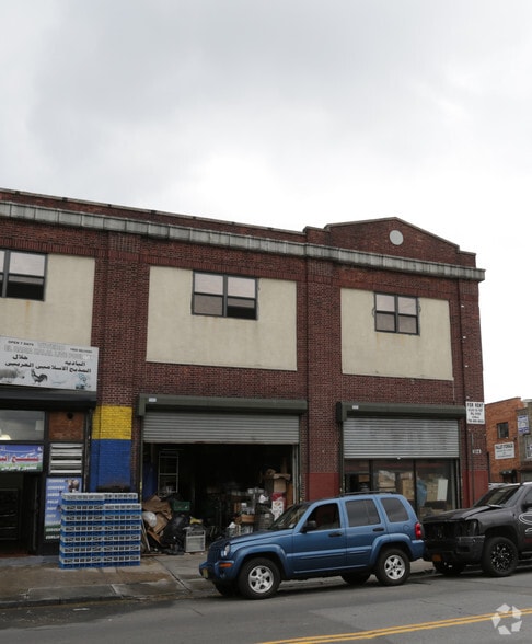 More Photos Of 207-229 42nd St, Brooklyn Warehouse For Lease