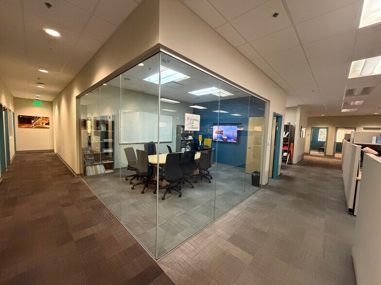 More Photos Of 160 N Westmonte Dr, Altamonte Springs Office For Sale