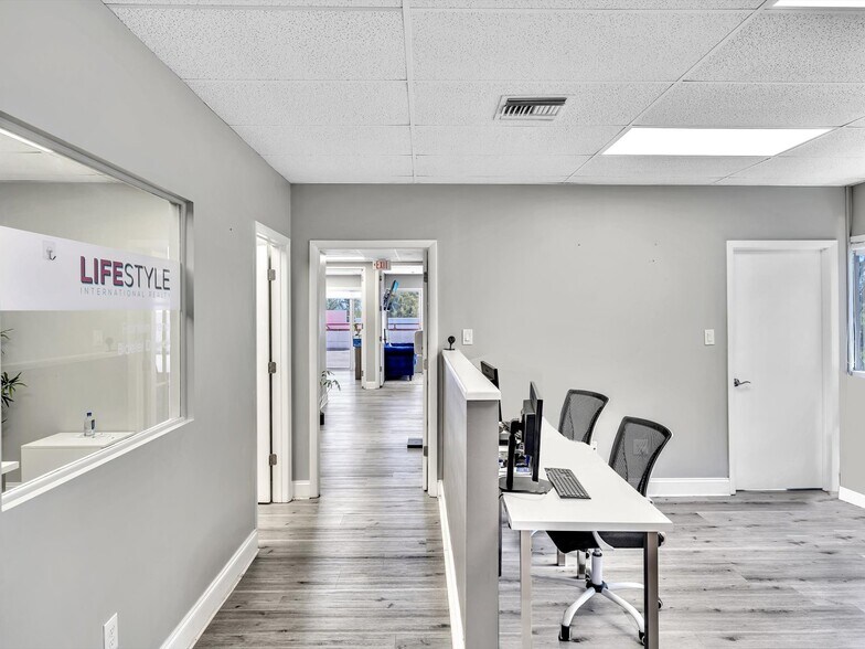 More Photos Of 6175 NW 153rd St, Miami Lakes Medical For Lease