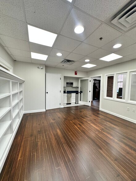 Primary Photo Of 12 Damonmill Sq, Concord Loft Creative Space For Lease