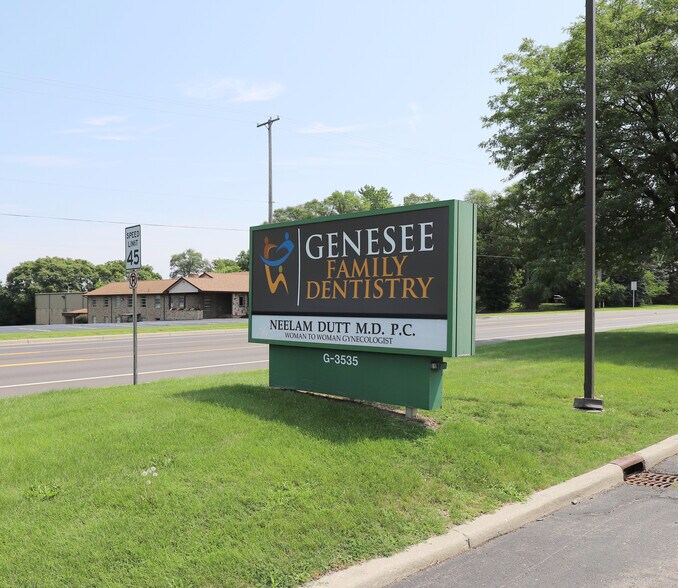 More Photos Of 3537 Beecher Rd, Flint Medical For Lease