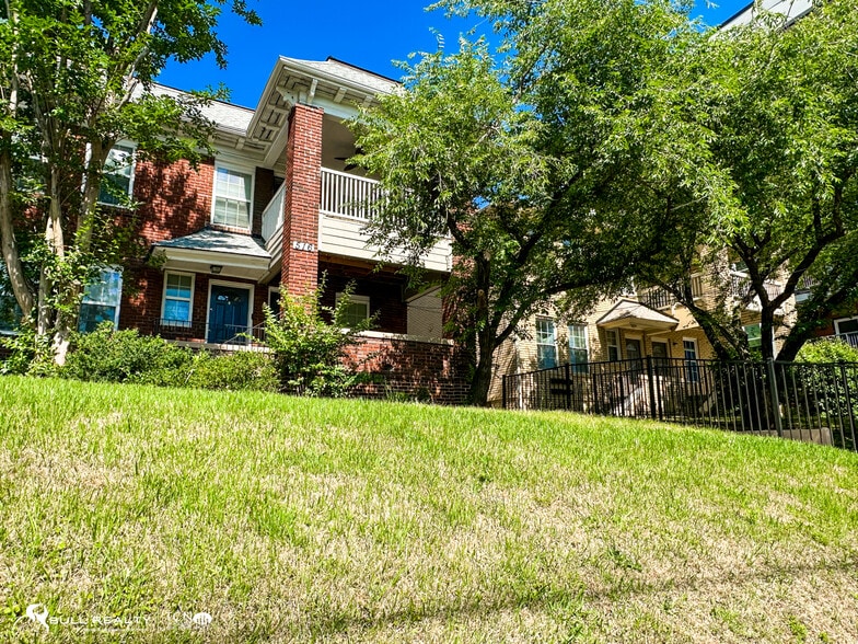 More Photos Of 516 NE Boulevard, Atlanta Apartments For Sale
