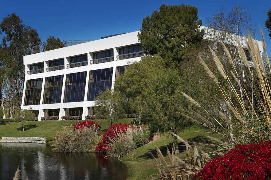 More Photos Of 4340 Von Karman Ave, Newport Beach Office For Sale