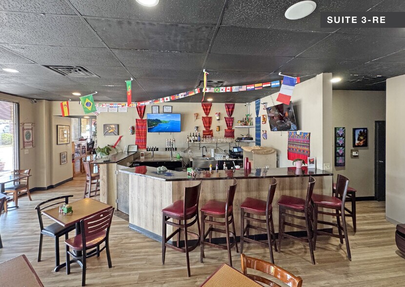 More Photos Of 730 St Michaels Dr, Santa Fe General Retail For Lease