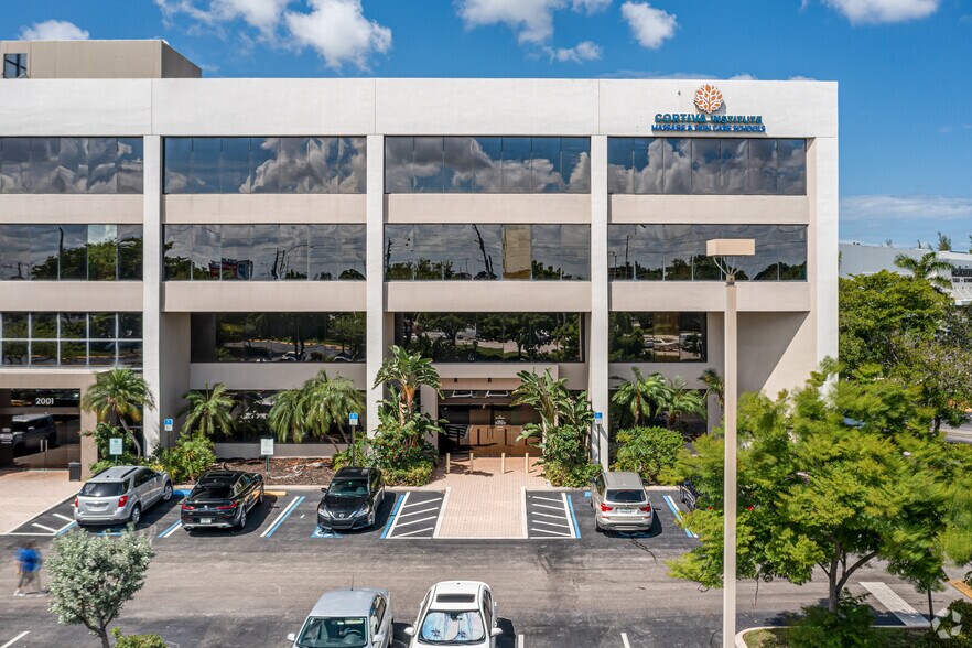 More Photos Of 2001 W Sample Rd, Pompano Beach Office For Lease