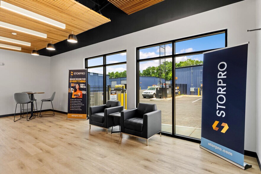 More Photos Of 720 Antioch Church Rd, Greenville Self Storage For Lease