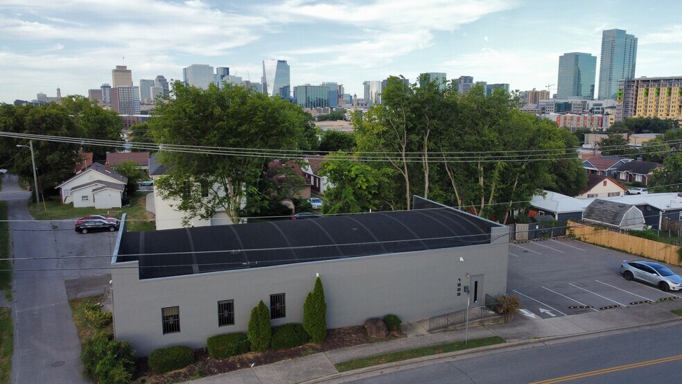 More Photos Of 1829 Jo Johnston Ave, Nashville Medical For Sale