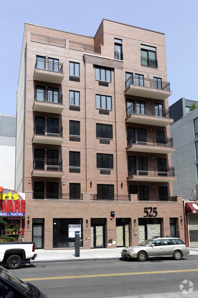 More Photos Of 525 Myrtle Ave, Brooklyn Apartments For Sale