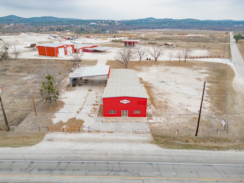 More Photos Of 120 Hermann Sons Rd, Comfort Warehouse For Lease