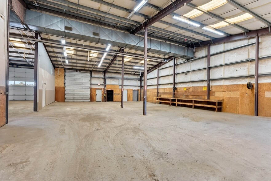 More Photos Of 281 Hamilton Rd N, Chehalis Warehouse For Sale