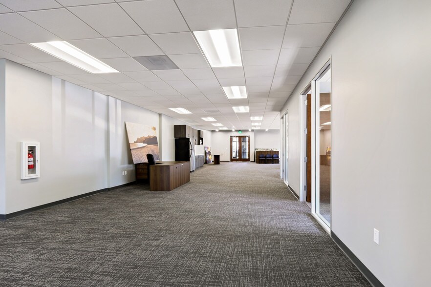 More Photos Of 1036 W Taft Ave, Orange Loft Creative Space For Sale