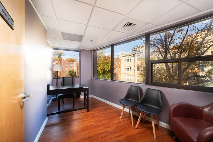 More Photos Of 1842 Beacon St, Brookline Medical For Sale