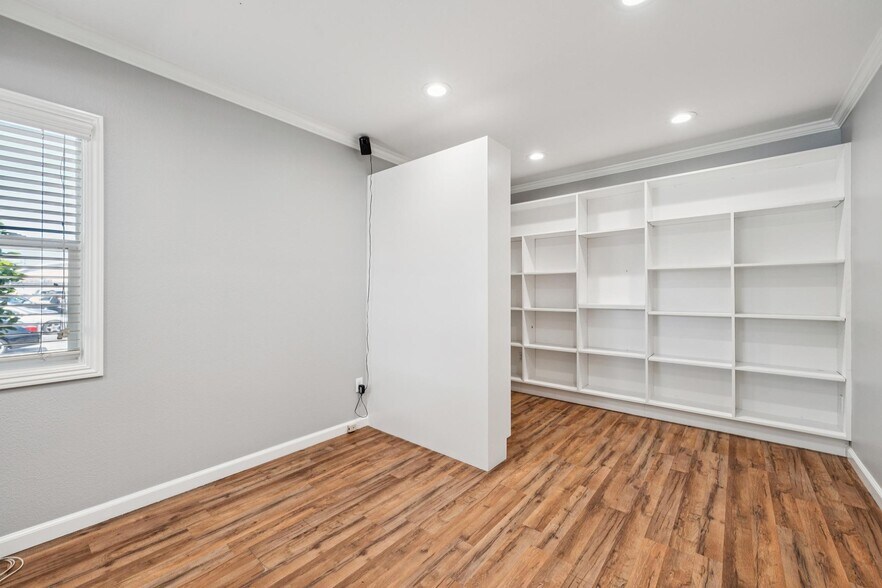 More Photos Of 14000 E 14th St, San Leandro Medical For Sale